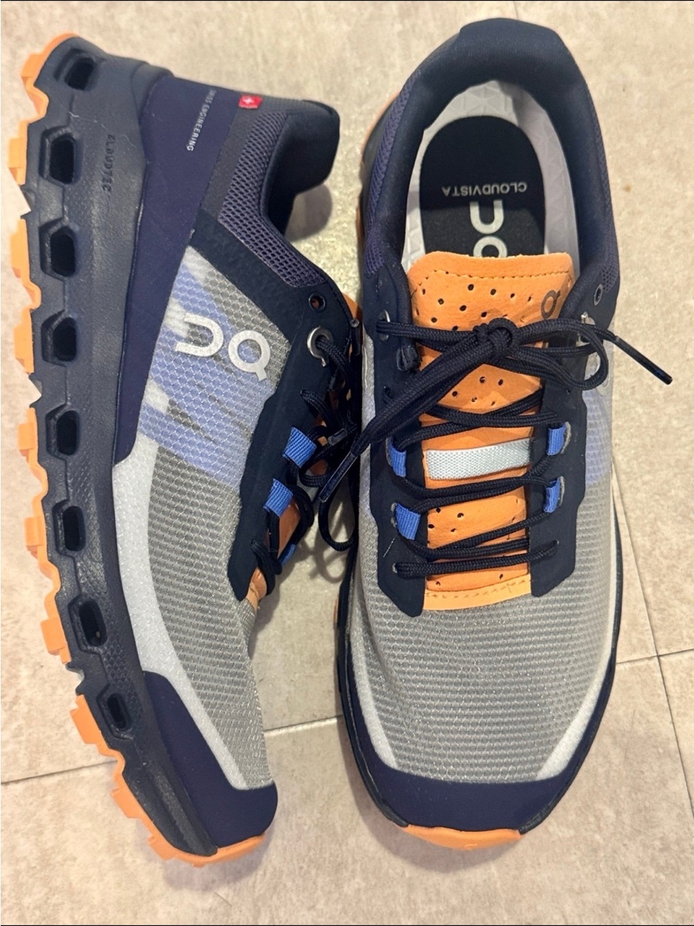 On-Running Cloudvista 64.98592 Midnight/Copper, Women's Running Sneakers